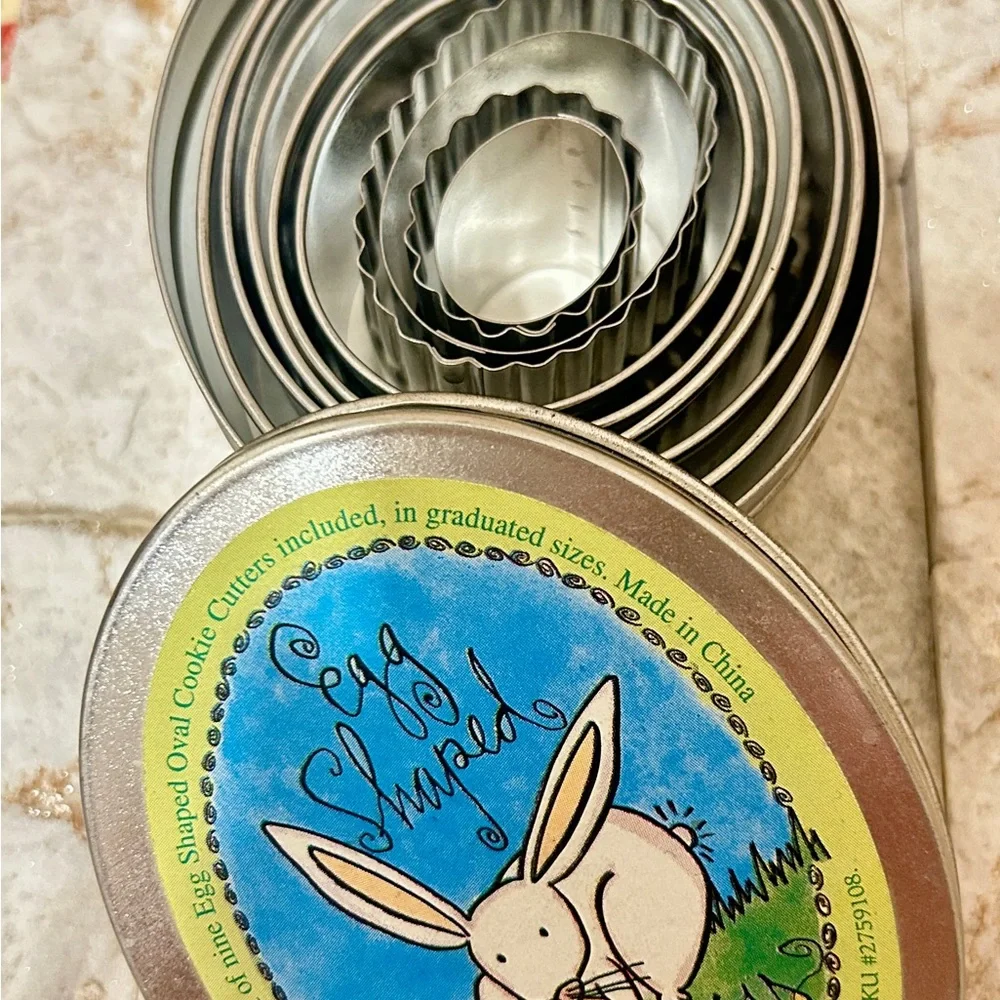 Vintage Williams Sonoma egg-shaped Oval cutters.